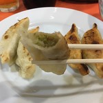 餃子会館 - では餃子をば！

味が無い。


