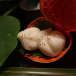 祇園もりわき - ゆり根の茶巾搾り