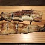 にょろ助 瓢六亭 - 蒲郡の天然鰻の白焼
