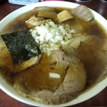 三番亭 - チャーシュー麺(大)