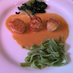 レストラン エピファニー - 帆立貝のアメリケーヌソース