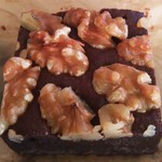 ハッピーベリー - ロールストウォールナッツブラウニー