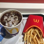 McDonalds - マックフライポテトL プレミアムローストコーヒーM ice