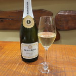 傳 - 日本酒、ワインお任せで1