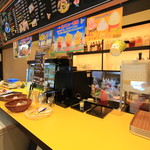 丸じゅん - 改装してキレイになりました