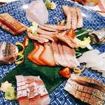 かゆう美酒美食 - 刺し盛り様（鯨アレンジ）