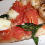 ピッツェリア ダ・アオキ タッポスト - 完熟トマトのマルゲリータ、アップ