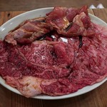 韓味一 朴邸 - 佐賀牛の特上ロースと黒豚の骨付きカルビ