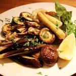 イタリア食堂 Shimaneko - 香ばしく焼いた野菜の盛り合わせ