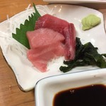 旬菜と海鮮　森田屋 - マグロすき身、一切れ食べちゃいました