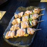 炭火焼鳥あずま - ネギマ