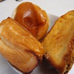 ベーカリー＆カフェ キャリーアン - 