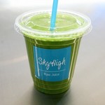 スカイ ハイ - 新鮮さが全面に