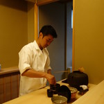 道人 - お茶をたてる大将