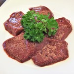 東海苑 - 上レバーネギ塩焼き。