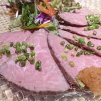 しゃぶしゃぶ　すき鍋　おもき 銀座店 - 松阪牛のタタキ