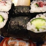 玄海鮨 - かっぱ巻きと梅シソ巻き  各２分の１本