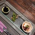 黒豆ツブ貝豆腐