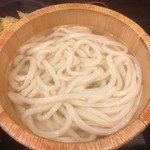 伊予製麺 - 釜揚げうどんアップ