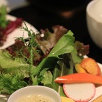 ふわり家 - 新鮮なお野菜のサラダ