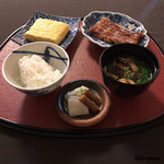 御料理 寺沢 - 鰻の蒲焼と出汁巻き玉子の食事