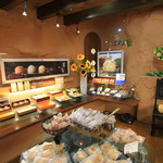 マリエ - 焼き菓子のコーナー