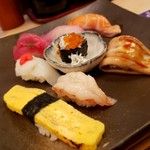 元祖ぶっち切り寿司 魚心 - 