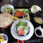 Shokujidokoro Nakano - そして私の頼んだ焼魚御膳１０００円です。