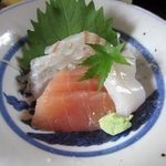 Shokujidokoro Nakano - 御膳のお刺身は３種盛り、お魚屋さんならではの新鮮な刺身です。