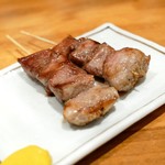 西新宿 ふじ屋 - たんもと(塩)    250×②   肉厚で美味しい