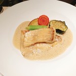 ツカサ - 愛知県産真鯛のフライパン焼き、魚介の旨味ソース