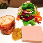 ツカサ - 青森県産鶏白レバーのテリーヌサラダ添え