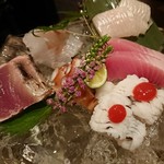 魚菜酒蔵 だいがく - お造り盛り合わせ