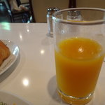 イノダコーヒ - オレンジジュース