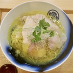 飯田商店 - 塩らぁ麺(900円)