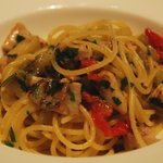 OTTO SETTE - 麦わら帽子を裏返したようなお皿も楽しい♪