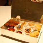 OTTO SETTE - 何かと思って開けると・・・・リゾナーレの名前入り。