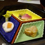 吉乃翔 - 鮭をすり身で巻いたもの湯葉揚げとか生麩にも程良い出汁の味が