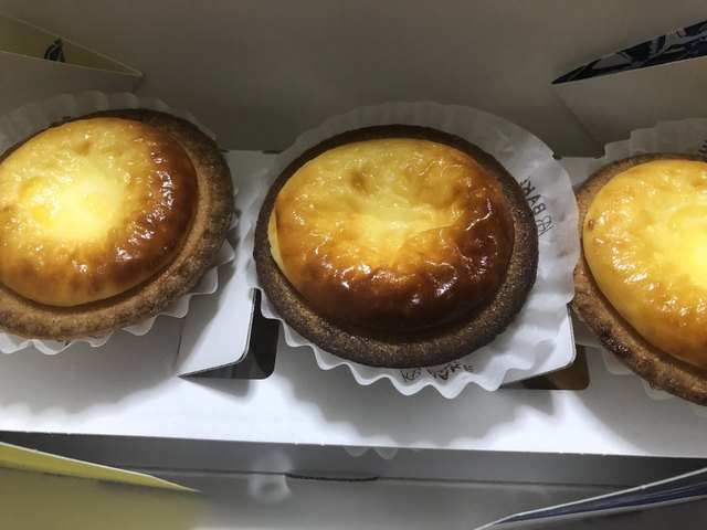 ベイク チーズ タルト 天神地下街店 Bake Cheese Tart 天神 洋菓子 その他 食べログ