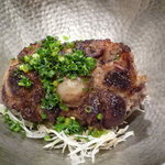 旬工房 なる家 - 牛テールのこしょう焼