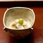 木山 - ＜先付＞白鳥貝と銀杏の飯蒸し