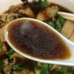 麺屋 丈六 - 中華そばのスープ