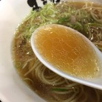麺屋 丈六 - 秋刀魚醤油のスープ
