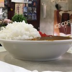 喫茶 田川 - 小盛カレー真横