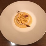 ラパンのガランティーヌとトウモロコシのコンビネーション