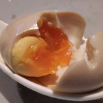 寿製麺 よしかわ - 味玉　100円