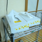 もみじ屋 - ティッシュ置場