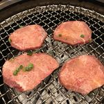 焼肉 山河 - 