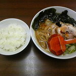 Tsubaki Ramen - ライスサービスでした