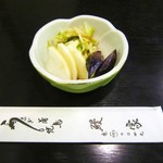 鰻家 - 味付けの良い漬物